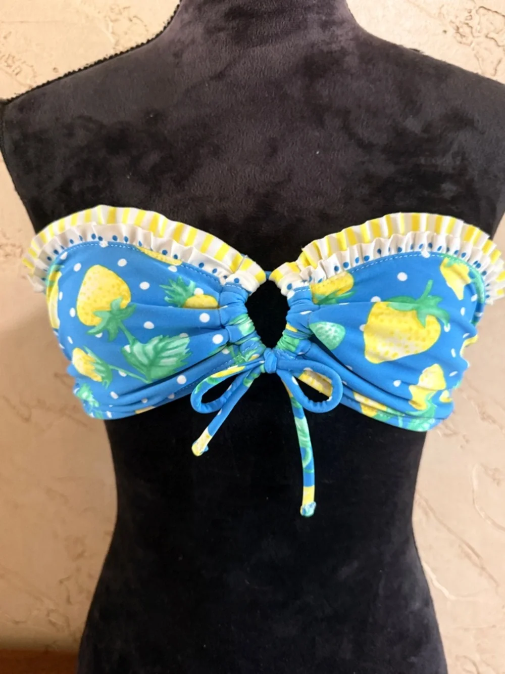 OP Women’s Strawberry Print Blue/Yellow Bandeau Bikini Top size M(7-9)